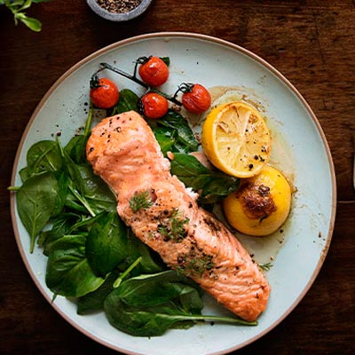 salmon-al-horno-restaurante-matea-alba-de-tormes